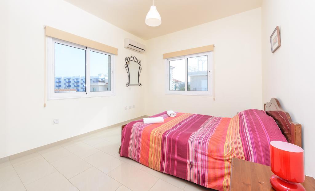 Apartment Victoria Protaras Kamer foto